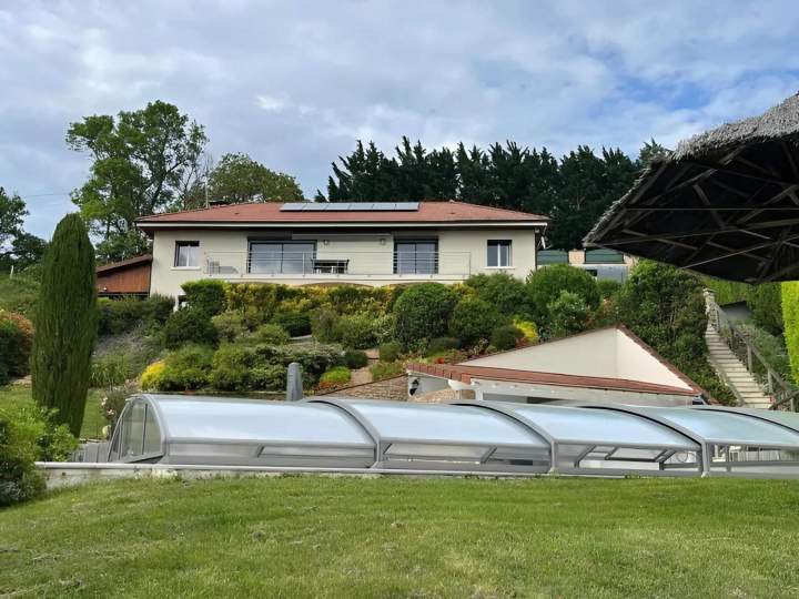 Panneaux photovoltaïques Villefranche-sur-Saône